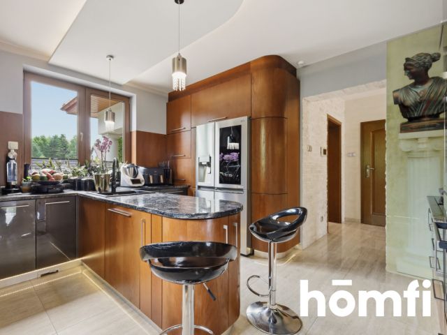 {/PREMIUM RESIDENCE WITH HEATED SWIMMING POOL} - Дім - Продаж - Kielecki, Zagnańsk / Lekomin
