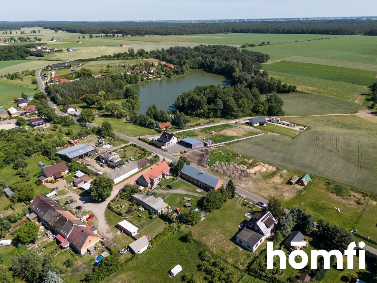Dom jednorodzinny z lokalem usługowym - Dom - Sprzedaż - Chodzieski, Szamocin / Laskowo