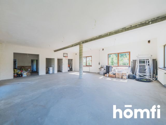 Single-family house with commercial premises - Дім - Продаж - Chodzieski, Szamocin / Laskowo
