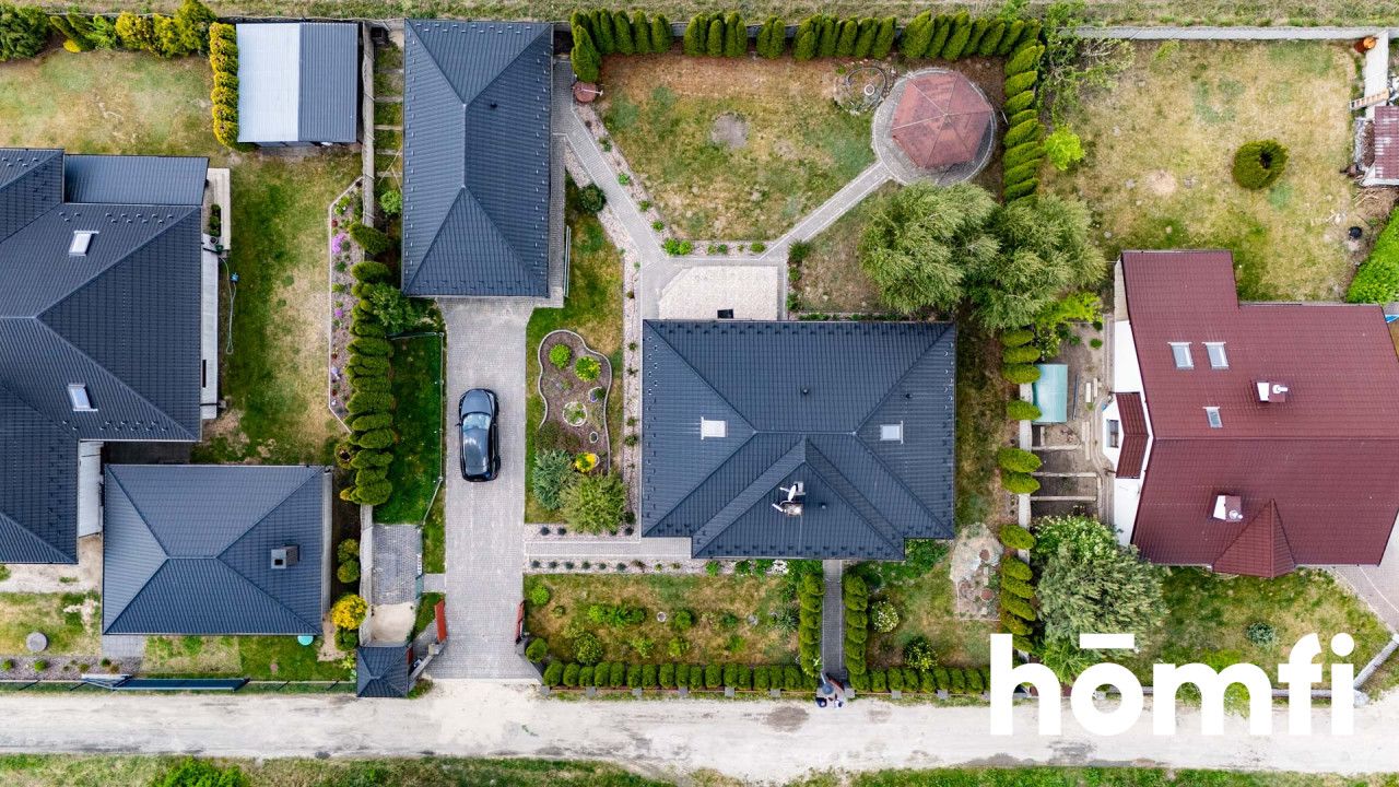 A family house in a quiet area near Radom - House - Sale - Radomski, Jedlnia-Letnisko / Groszowice