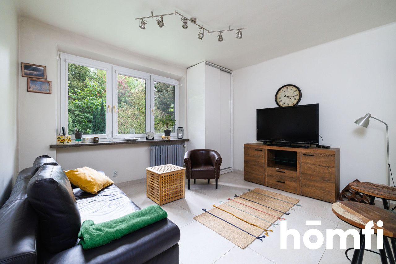 Modern Studio Apartment in a Well-Maintained Tenement House - Apartment - Sale - Kraków, Krowodrza