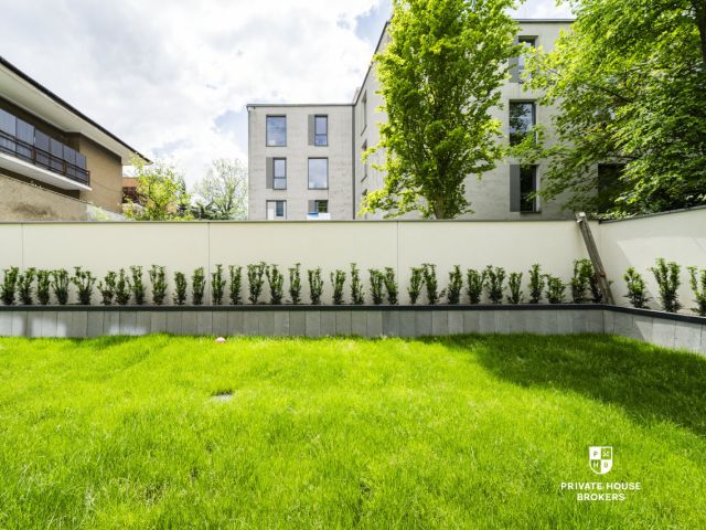 Wyjątkowy 4 pokojowy apartament z prywatnym ogrodem w unikatowej lokalizacji przy Błoniach - Apartamenty Focha 31 - Mieszkanie - Sprzedaż - Kraków, Krowodrza / Zwierzyniec
