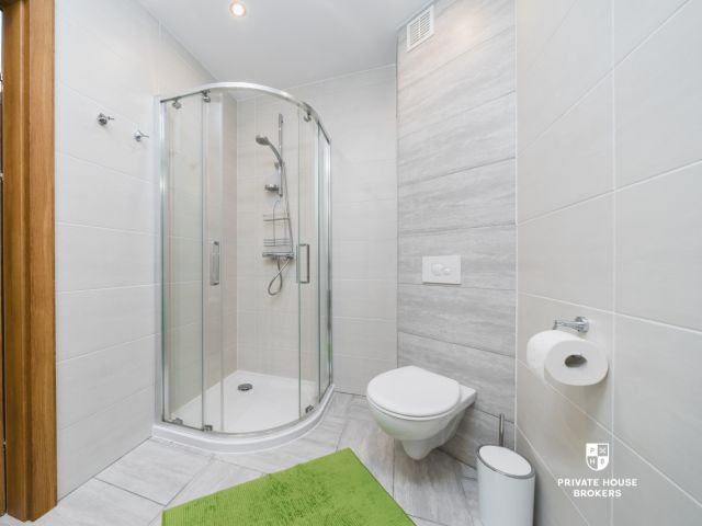A comfortable apartment in an intimate investment from 2016 sorrounded by greenery - Apartment - Sale - Kraków, Podgórze / Dębniki