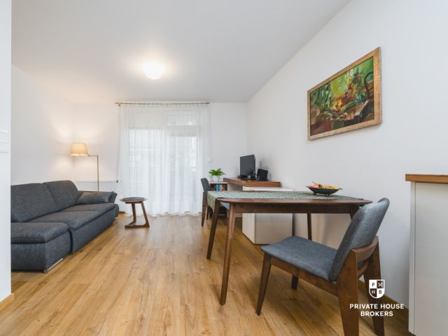 A comfortable apartment in an intimate investment from 2016 sorrounded by greenery - Apartment - Sale - Kraków, Podgórze / Dębniki