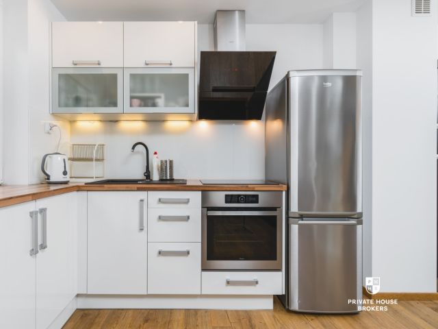 A comfortable apartment in an intimate investment from 2016 sorrounded by greenery - Apartment - Sale - Kraków, Podgórze / Dębniki