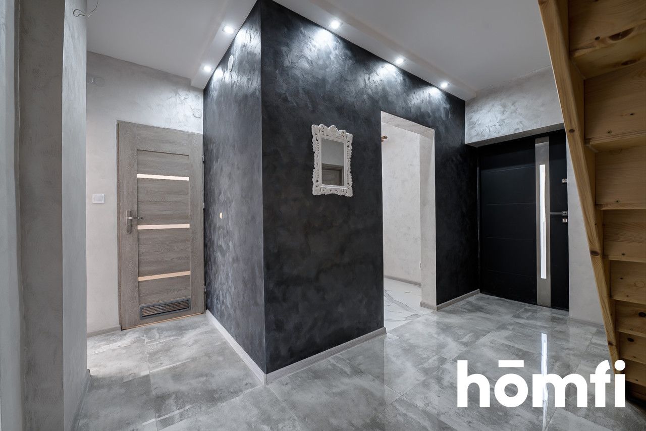 Completely renovated house in the center of Skaryszew - Дім - Продаж - Radomski, Skaryszew