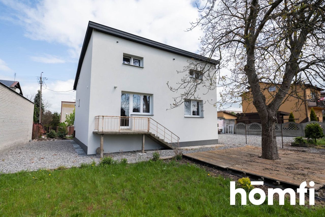 Completely renovated house in the center of Skaryszew - Дім - Продаж - Radomski, Skaryszew