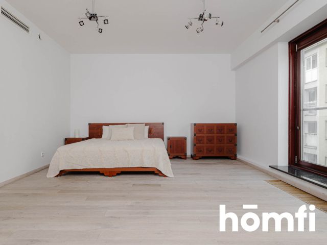 Two-level 130m2 with 2 balconies - Old Town - Apartment - Sale - Wrocław, Stare Miasto