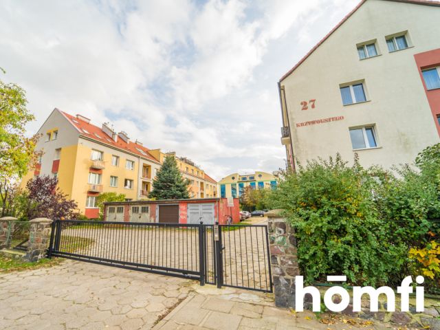 A spacious apartment in the Przymorze district, close to OBC - Apartment - Rent - Gdańsk, Przymorze