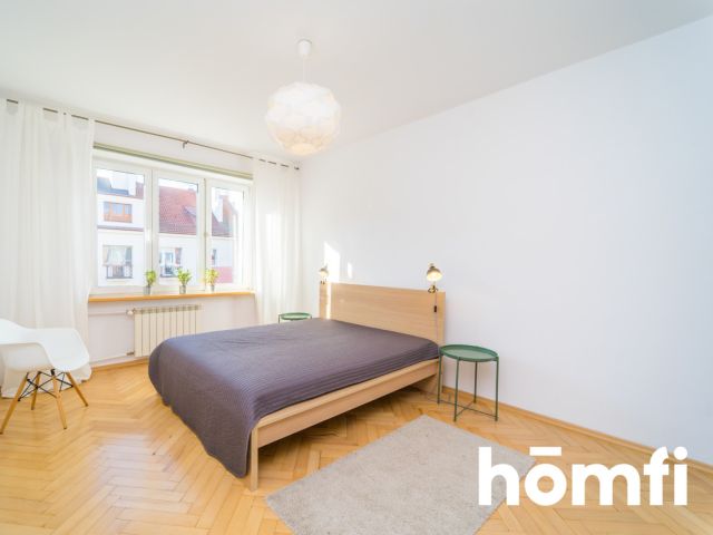 A spacious apartment in the Przymorze district, close to OBC - Apartment - Rent - Gdańsk, Przymorze