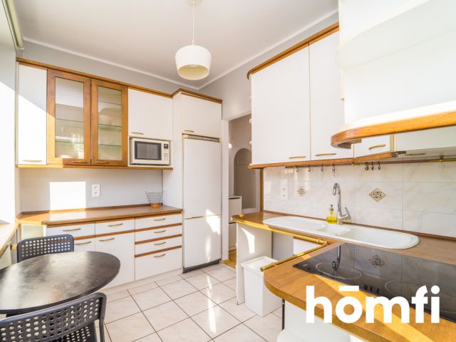 A spacious apartment in the Przymorze district, close to OBC - Apartment - Rent - Gdańsk, Przymorze