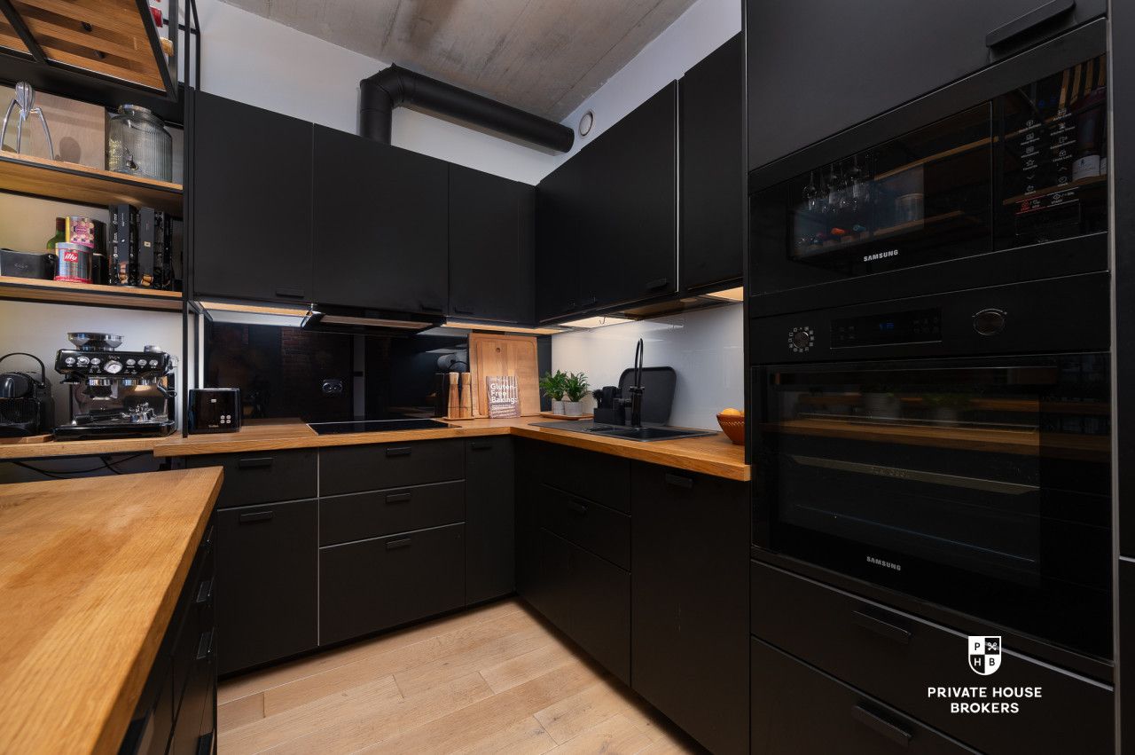 Spacious apartment in Zabłocie district for sale | Lofty w Młynie - Apartment - Sale - Kraków, Podgórze