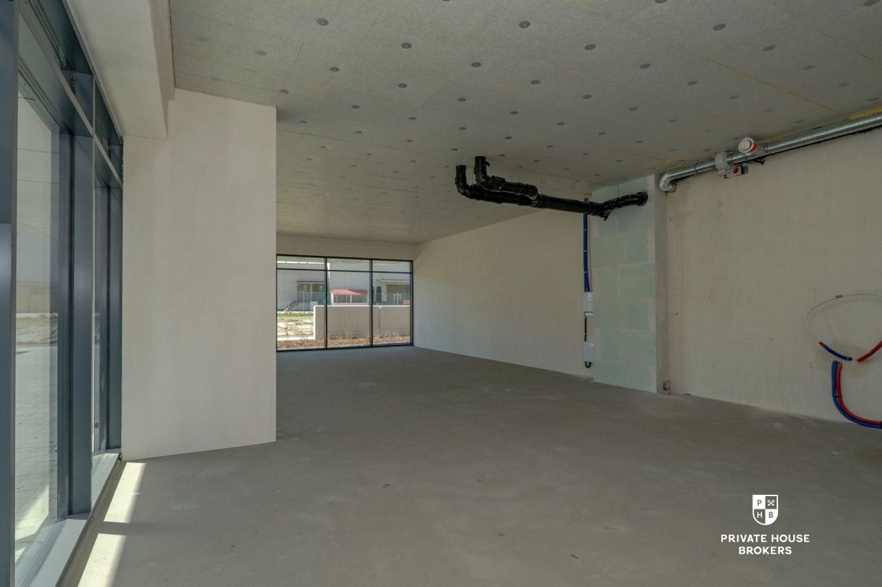 Commercial space for rent Centralna street 93 sqm - Commercial premises - Rent - Kraków, Nowa Huta