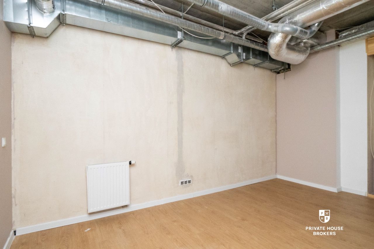 Commercial space 127 sqm Bieżanów- Prokocim district - Комерційне приміщення - Оренда - Kraków, Podgórze