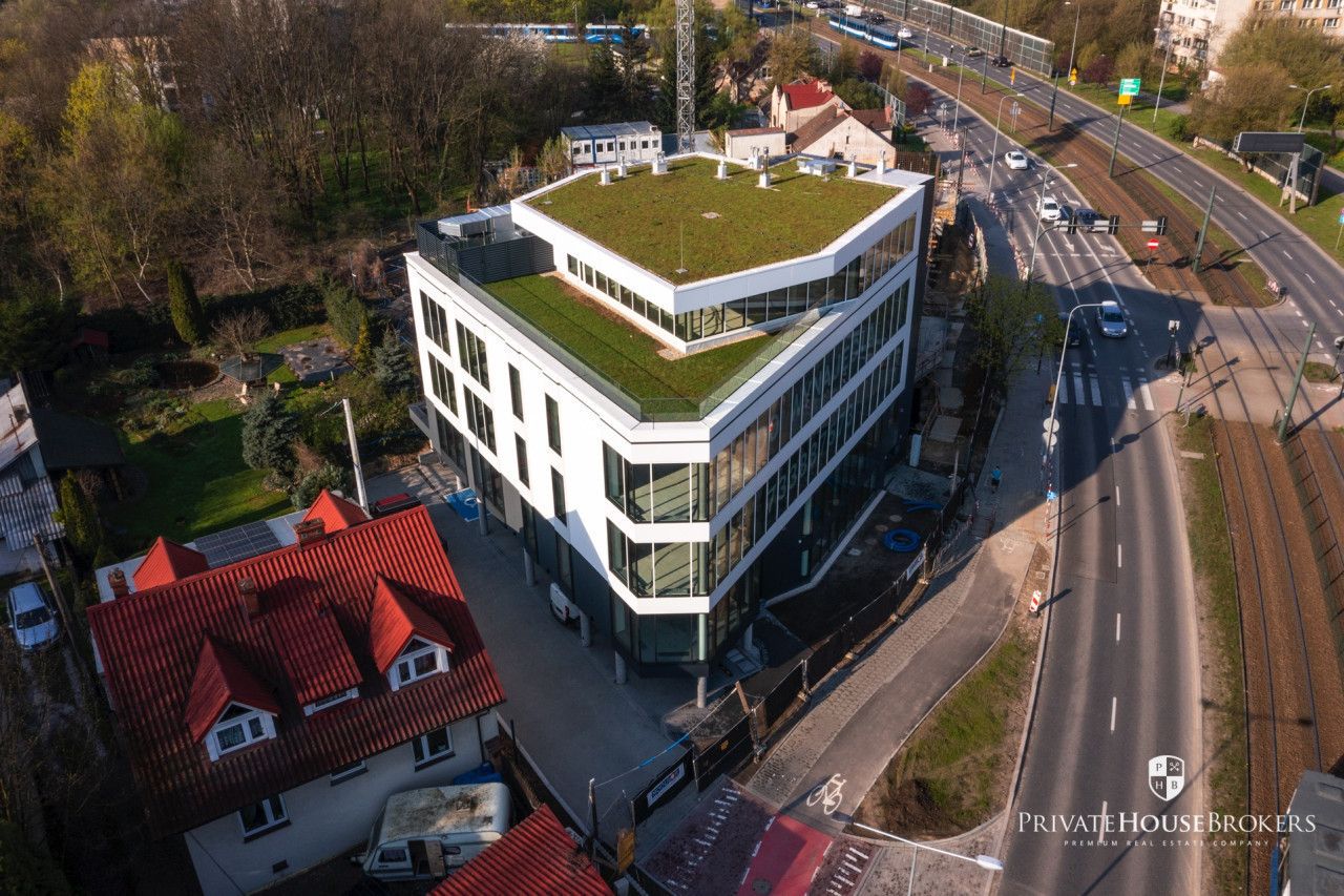 A unique space for your business - an intimate office building at al. John Paul - Комерційне приміщення - Оренда - Kraków, Śródmieście / Grzegórzki