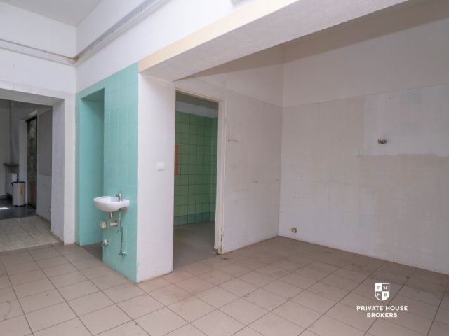 Commercial space for rent Długosza street 69 sqm - Комерційне приміщення - Оренда - Kraków, Podgórze