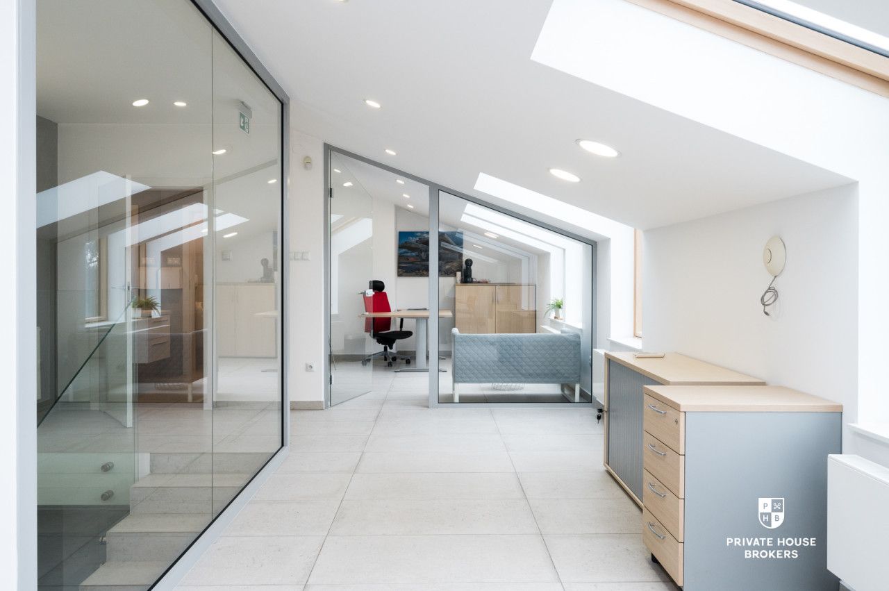 Office space for sell 192 sqm - Комерційне приміщення - Продаж - Kraków, Krowodrza / Wola Justowska