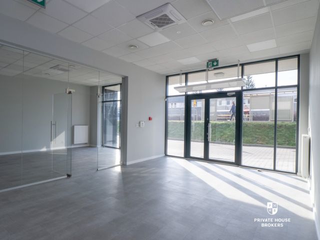 Commercial space for sell Walerego Sławka street 96 sqm - Commercial premises - Sale - Kraków, Podgórze / Kurdwanów