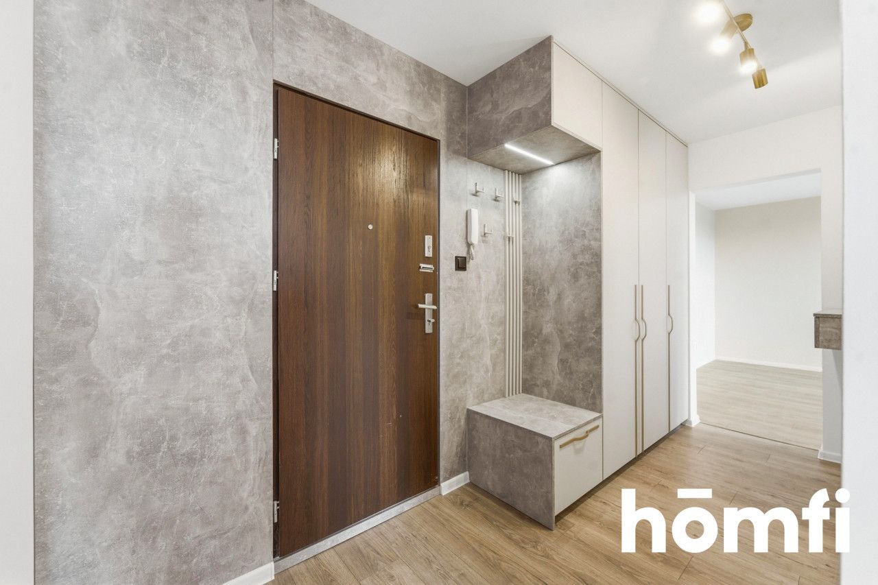 Move-in ready! 2-room flat Zabrze | AC & Parking - Apartment - Sale - Zabrze, Biskupice