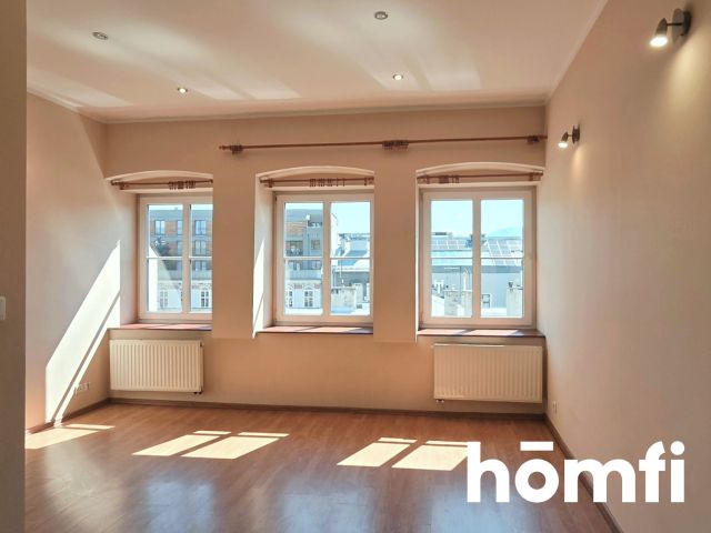 Studio Apartment | Bielsko City Centre | Investment Opportunity - Apartment - Sale - Bielsko-Biała, Śródmieście
