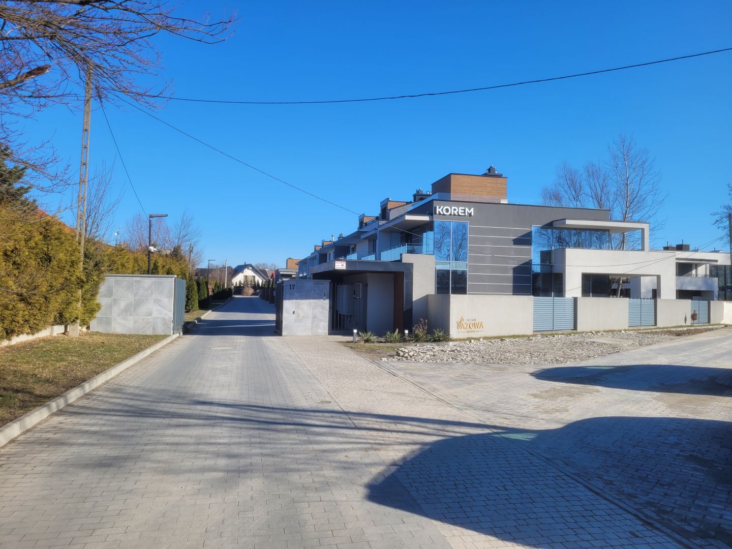 Apartment with a Garden Near the University|Keys in 2026 - Квартира - Продаж - Rzeszów, Drabinianka