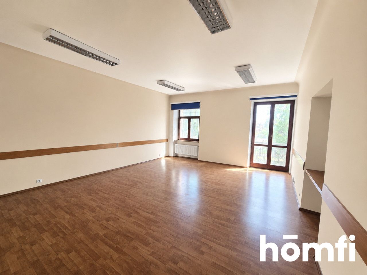 COMMERCIAL SPACES FOR RENT IN THE CITY CENTRE - Комерційне приміщення - Оренда - Radom, Miasto Kazimierzowskie