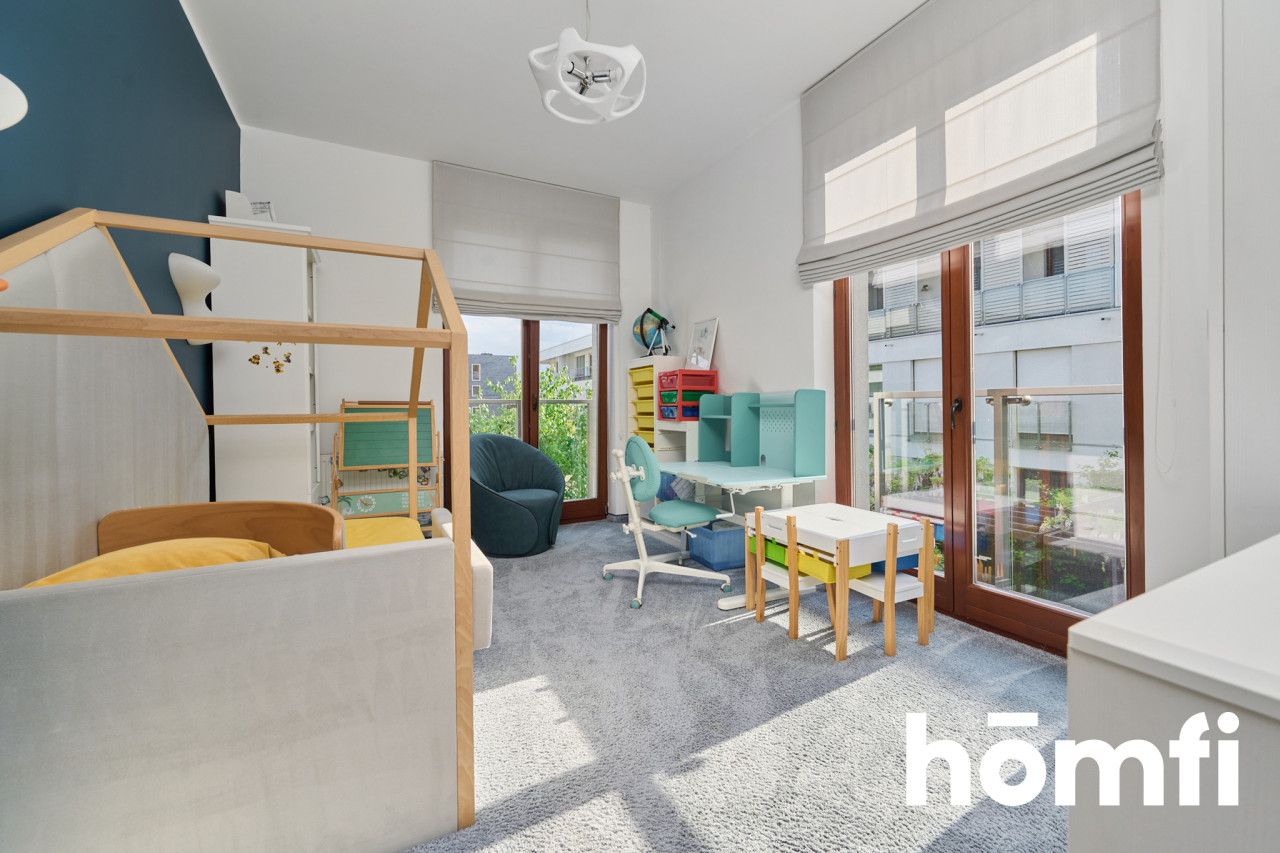 19 sqm Apartment Overlooking Park Wschodni | Willa Wrocław - Квартира - Продаж - Wrocław, Krzyki
