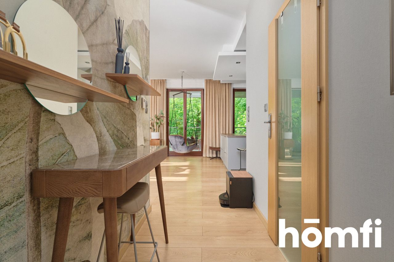 19 sqm Apartment Overlooking Park Wschodni | Willa Wrocław - Квартира - Продаж - Wrocław, Krzyki