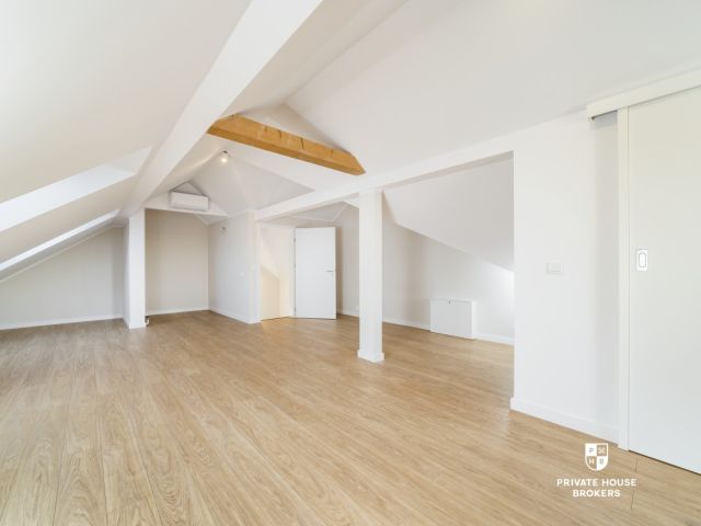 Idealny Stan - Nowoczesny Dom w zabudowie bliźniaczej o powierzchni 150 m2| Działka 4 ar - Dom - Wynajem - Kraków, Podgórze