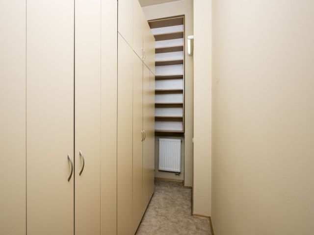 Spacious apartment, on the Al. Słowackiego Street - Квартира - Оренда - Kraków, Śródmieście / Stare Miasto