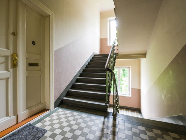 Spacious apartment, on the Al. Słowackiego Street - Квартира - Оренда - Kraków, Śródmieście / Stare Miasto