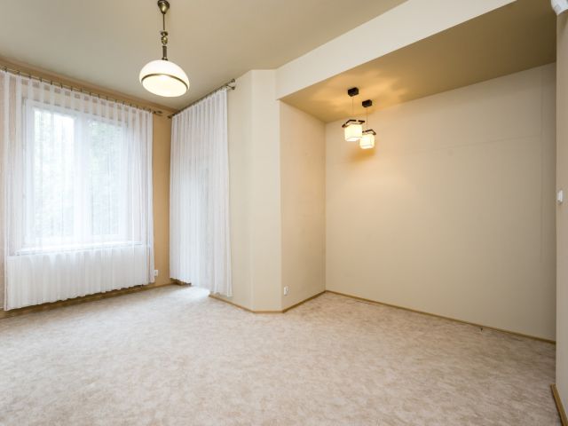 Spacious apartment, on the Al. Słowackiego Street - Квартира - Оренда - Kraków, Śródmieście / Stare Miasto