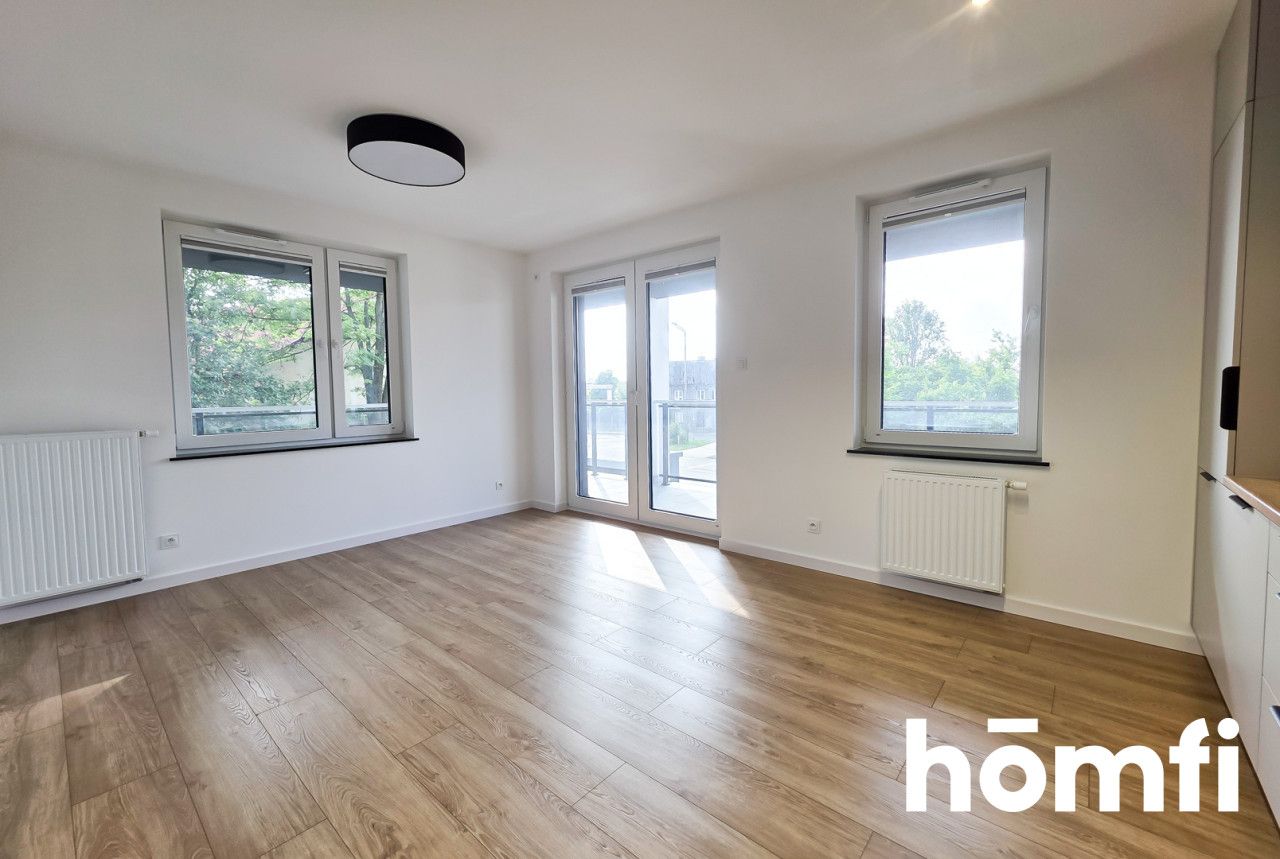 3 rooms with wardrobe and large balcony - Apartment - Rent - Radom, Glinice