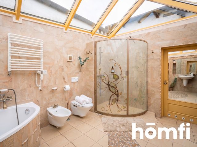 Penthouse with photovoltaics and a glass ceiling - Квартира - Продаж - Olsztyn, Grunwaldzkie
