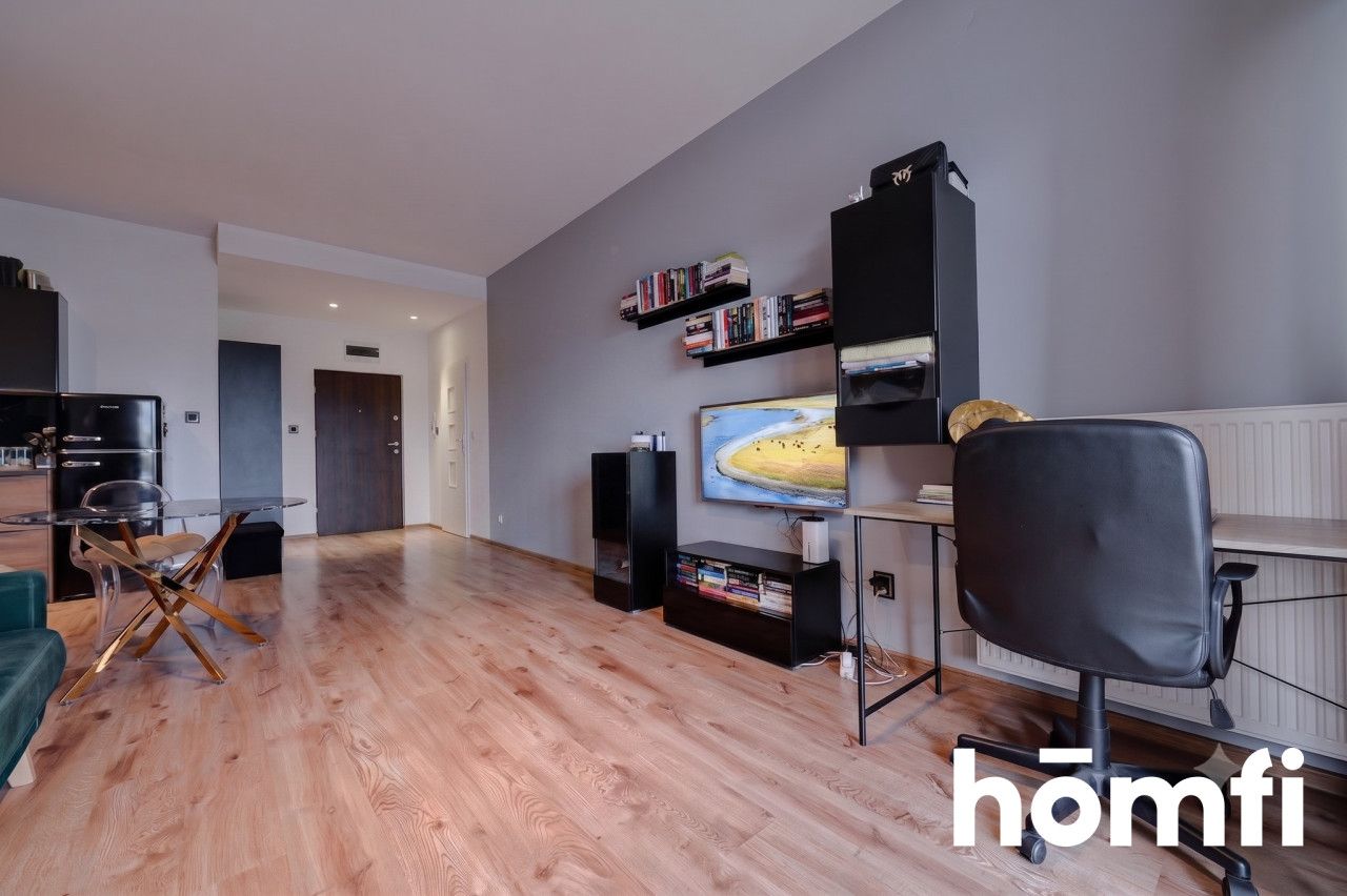 PRZESTRONNA KAWALERKA W APARTAMENTOWCU - Mieszkanie - Sprzedaż - Radom, Zamłynie