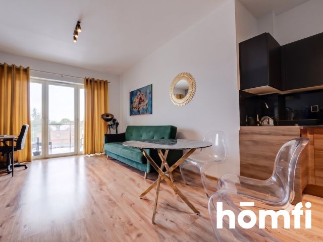 SPACIOUS STUDIO APARTMENT IN AN APARTMENT BUILDING - Квартира - Продаж - Radom, Zamłynie
