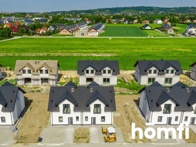 4 ROOMS | GARDEN | 2 PARKING SPACES | FLOOR HEATING - House - Sale - Rzeszów, Budziwój