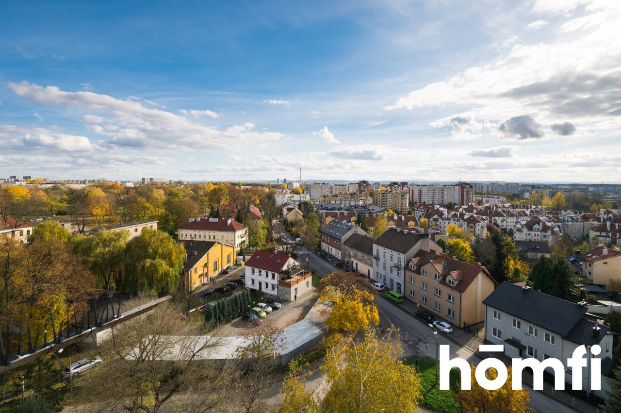3-Rroom apartment with separate kitchen and balcony in a well-connected area of Kraków - Apartment - Sale - Kraków, Śródmieście / Prądnik Czerwony