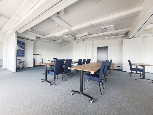 Premises in a modern building with a conference room - Комерційне приміщення - Оренда - Rzeszów, Zalesie
