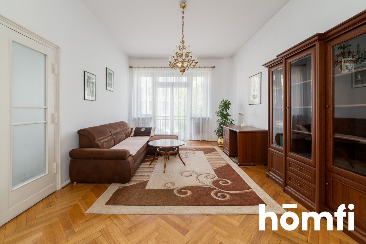 CHARMING 3-BEDROOM APARTMENT WITH BALCONY IN THE CITY CENTER OF ŁÓDŹ - Квартира - Оренда - Łódź, Śródmieście / Śródmieście