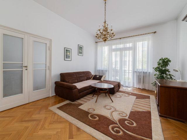 CHARMING 3-BEDROOM APARTMENT WITH BALCONY IN THE CITY CENTER OF ŁÓDŹ - Apartment - Rent - Łódź, Śródmieście / Śródmieście