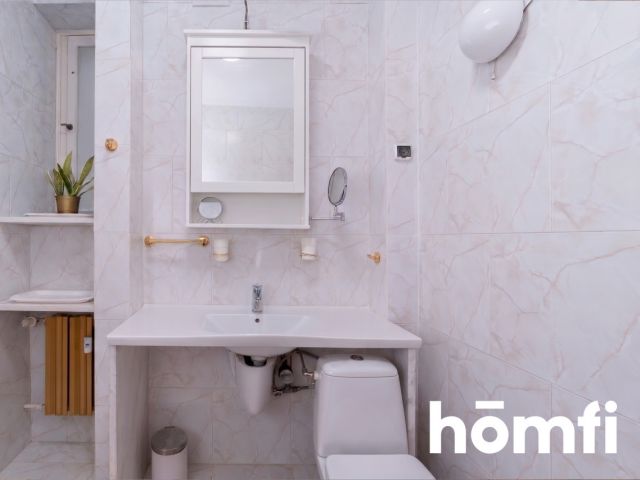 CHARMING 3-BEDROOM APARTMENT WITH BALCONY IN THE CITY CENTER OF ŁÓDŹ - Apartment - Rent - Łódź, Śródmieście / Śródmieście