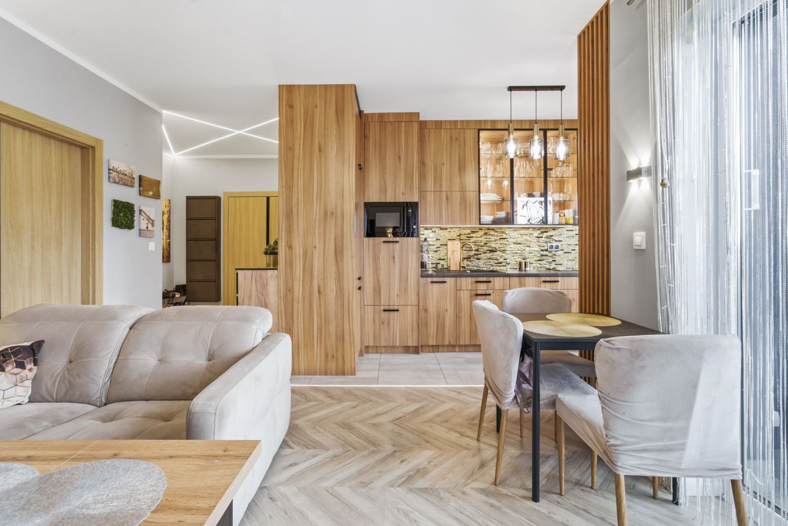 3 ROOMS CLOSE TO EVERYTHING |57 M2| KATOWICE WITOSA - Apartment - Sale - Katowice, Osiedle Witosa