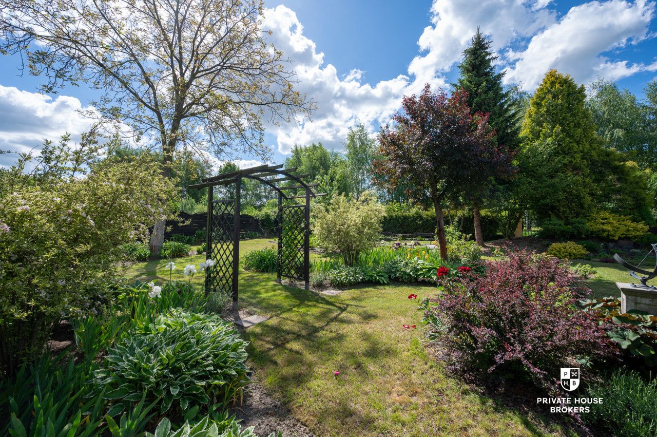 350m² Residence with an orangery & fairytale 22a garden | Fast A4 access - House - Sale - Tarnowski, Tarnów / Zbylitowska Góra