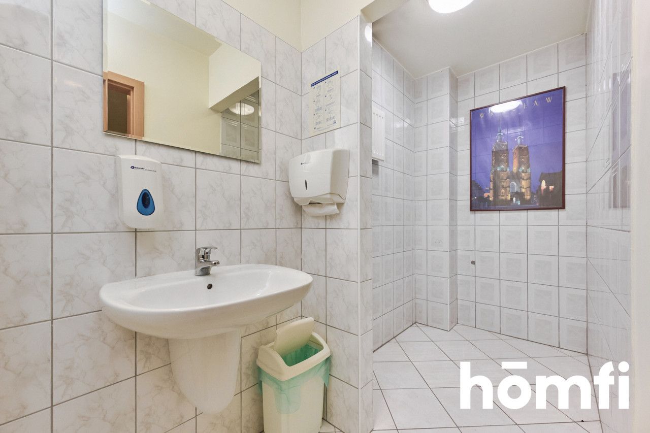 Large medical premises available to rent! - Комерційне приміщення - Оренда - Wrocław