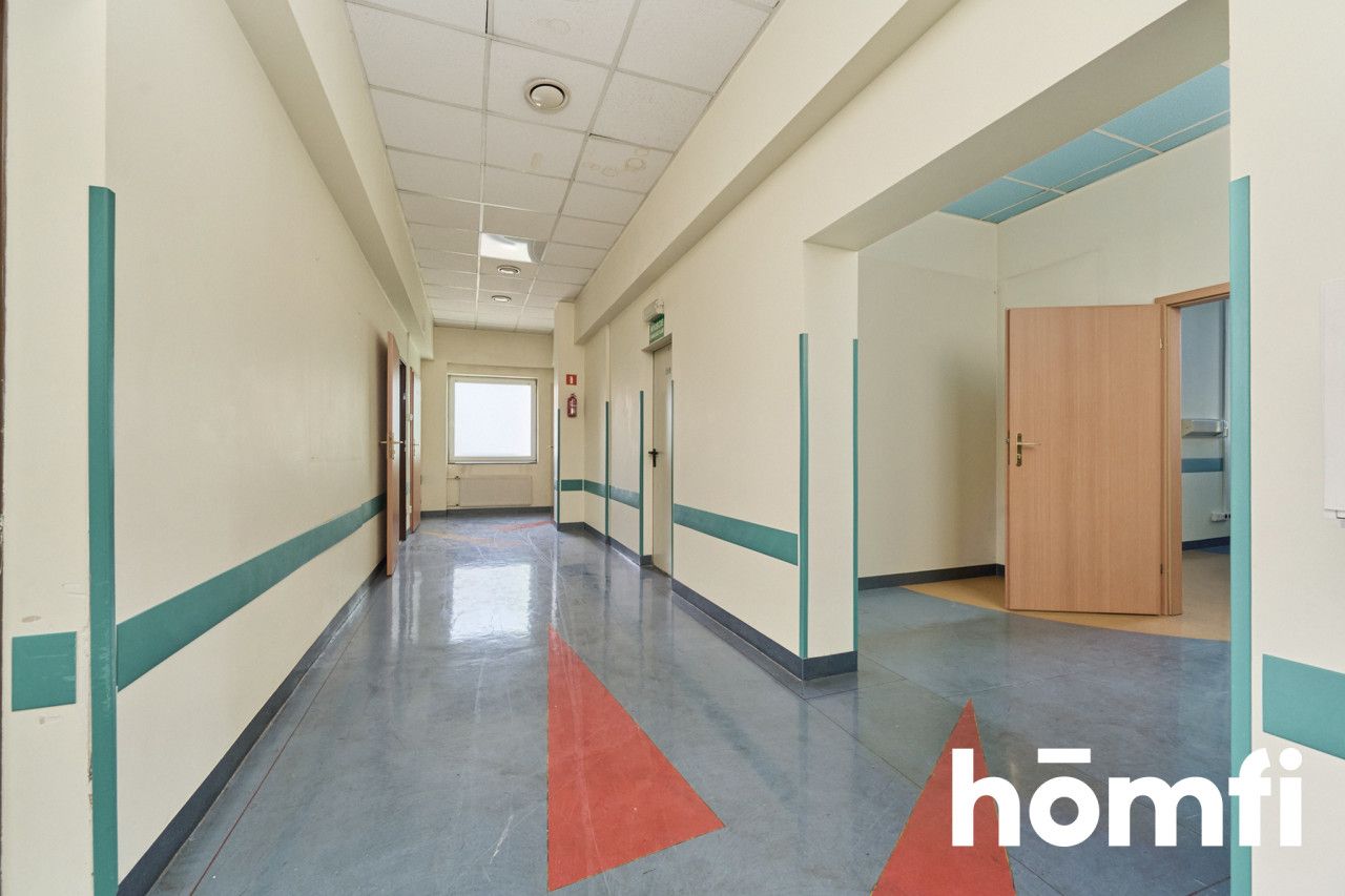 Large medical premises available to rent! - Комерційне приміщення - Оренда - Wrocław