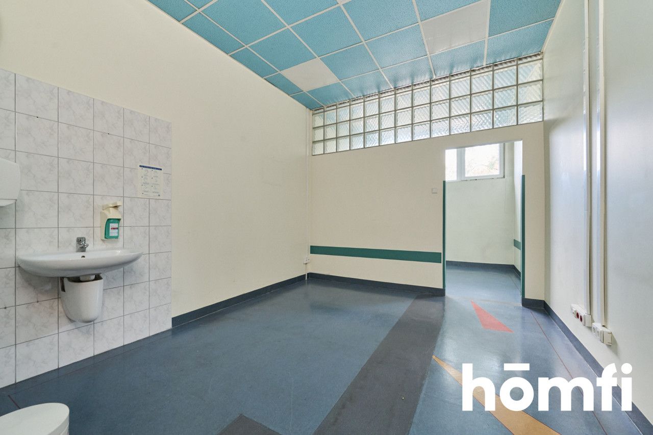 Large medical premises available to rent! - Комерційне приміщення - Оренда - Wrocław