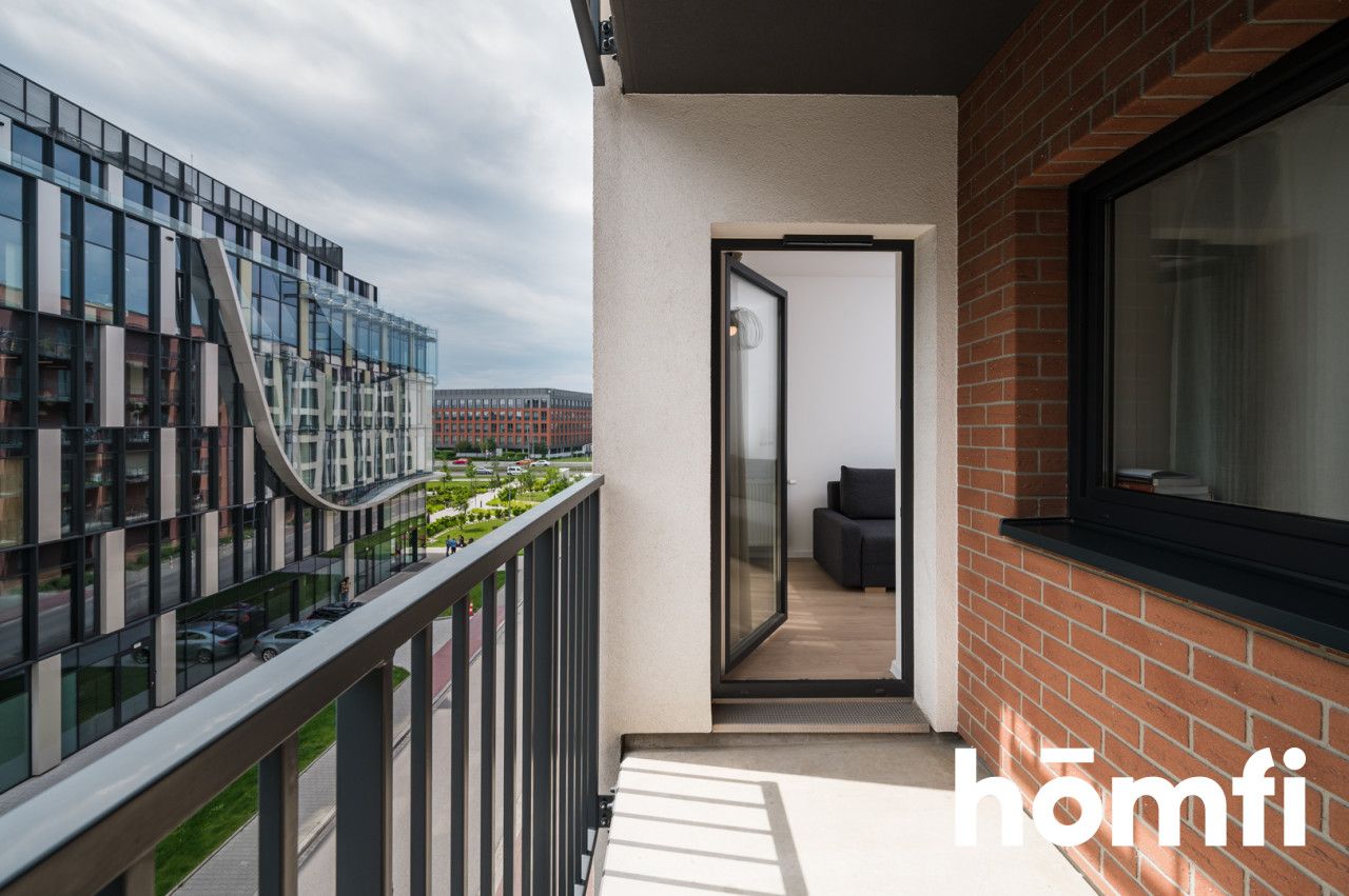 BRIGHT APARTMENT 10 MIN FROM THE CENTER | 40M2 | 2 ROOMS | AIR CONDITIONING | PARKING SPACE IN THE GARAGE | BALCONY | CLOSE TO GALERIA KAZIMIERZ | UL. KLIMECKIEGO | ZABŁOCIE CENTER - Apartment - Rent - Kraków, Zabłocie