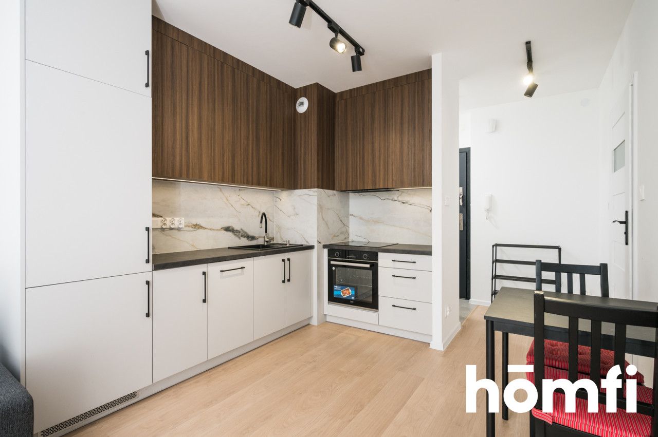 BRIGHT APARTMENT 10 MIN FROM THE CENTER | 40M2 | 2 ROOMS | AIR CONDITIONING | PARKING SPACE IN THE GARAGE | BALCONY | CLOSE TO GALERIA KAZIMIERZ | UL. KLIMECKIEGO | ZABŁOCIE CENTER - Apartment - Rent - Kraków, Zabłocie