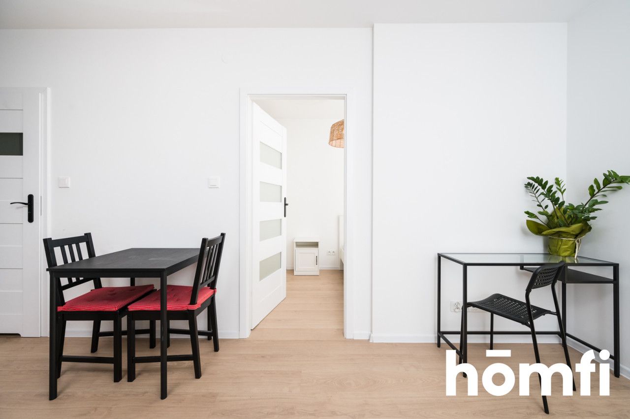 BRIGHT APARTMENT 10 MIN FROM THE CENTER | 40M2 | 2 ROOMS | AIR CONDITIONING | PARKING SPACE IN THE GARAGE | BALCONY | CLOSE TO GALERIA KAZIMIERZ | UL. KLIMECKIEGO | ZABŁOCIE CENTER - Apartment - Rent - Kraków, Zabłocie